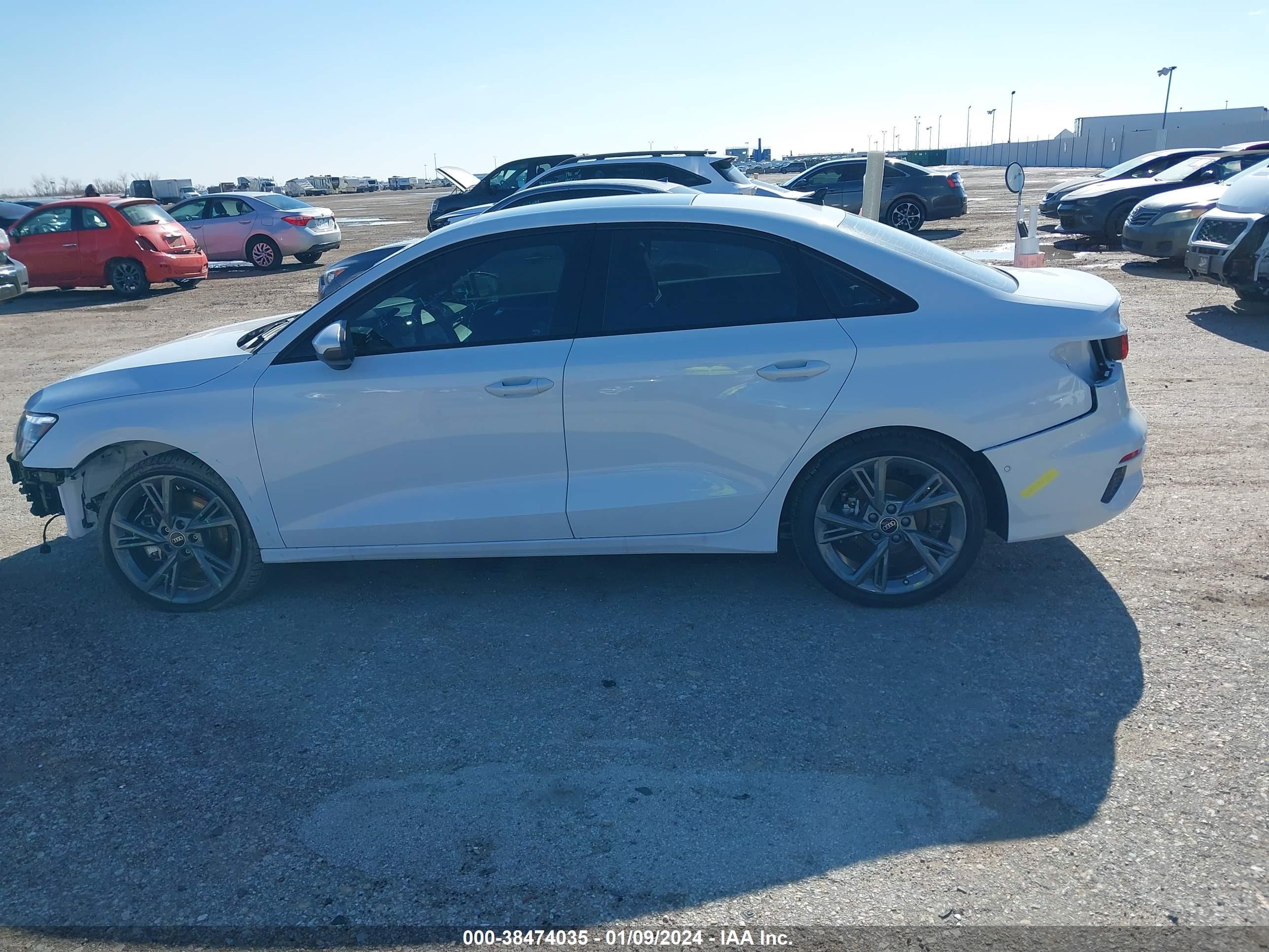 Photo 14 VIN: WAUBUDGY0RA023959 - AUDI A3 