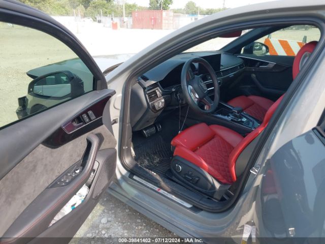 Photo 4 VIN: WAUC4AF45MA061391 - AUDI S4 