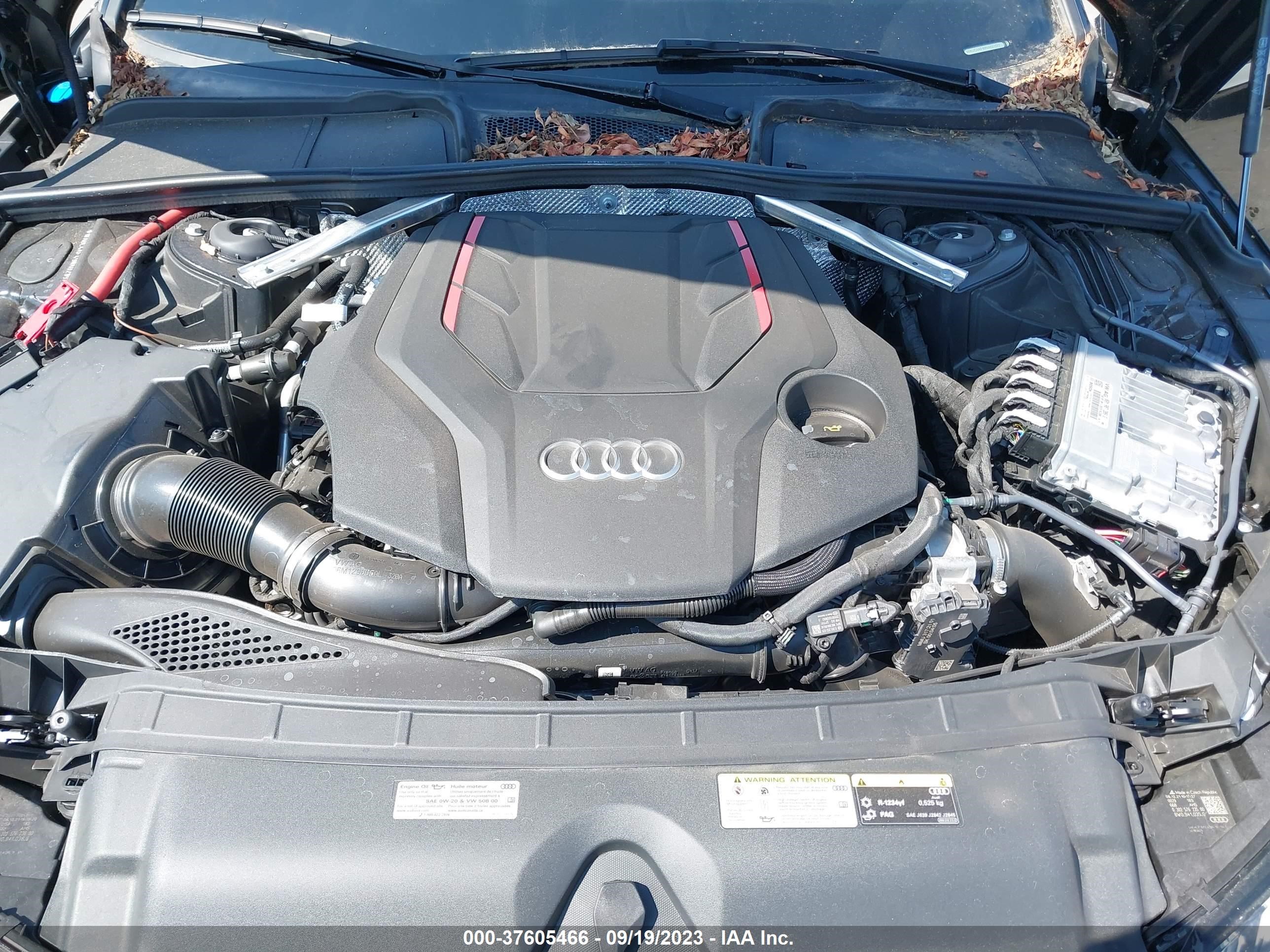 Photo 9 VIN: WAUC4AF49NA021977 - AUDI S4 