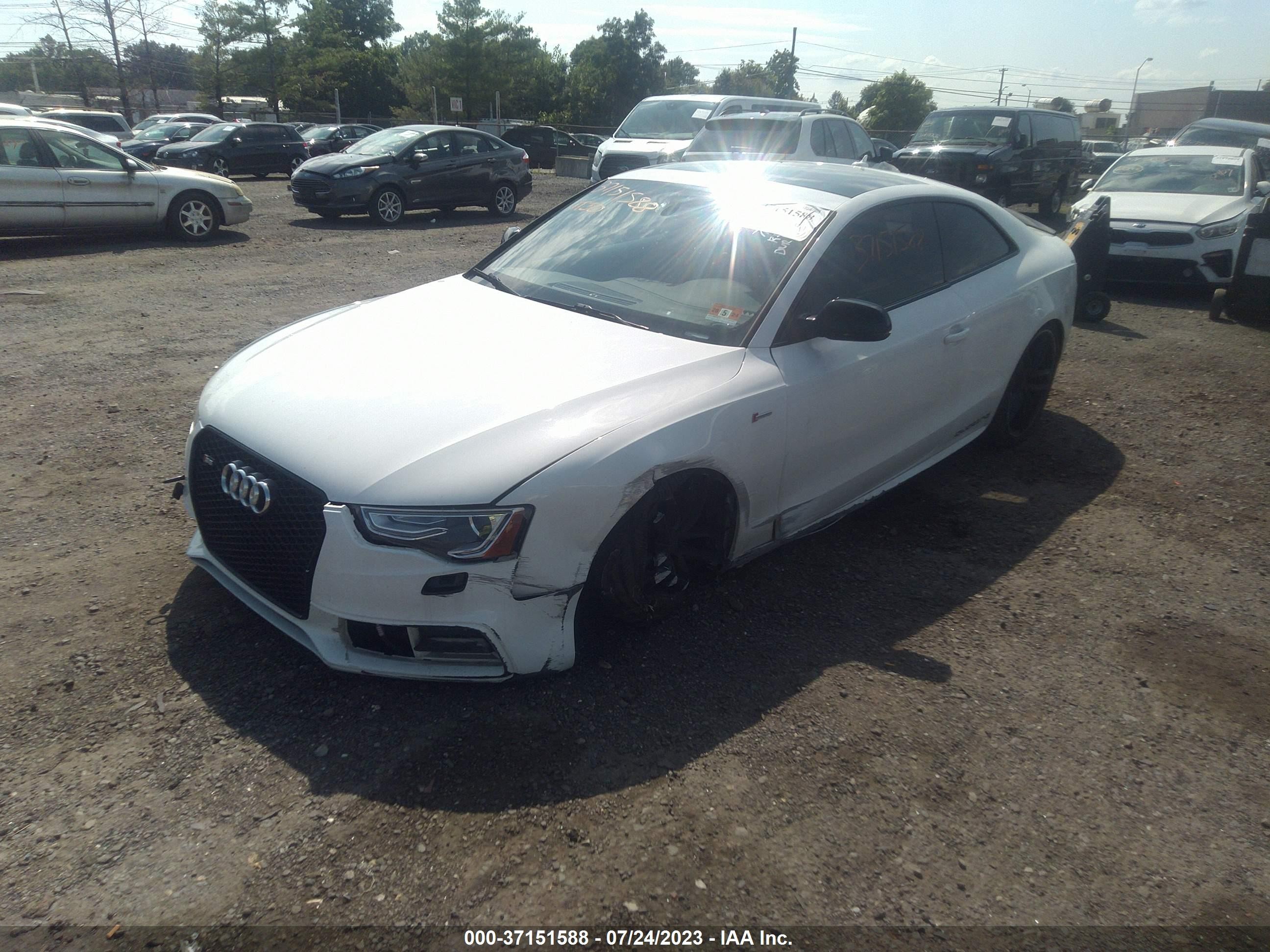 Photo 1 VIN: WAUC4AFR5GA028262 - AUDI S5 