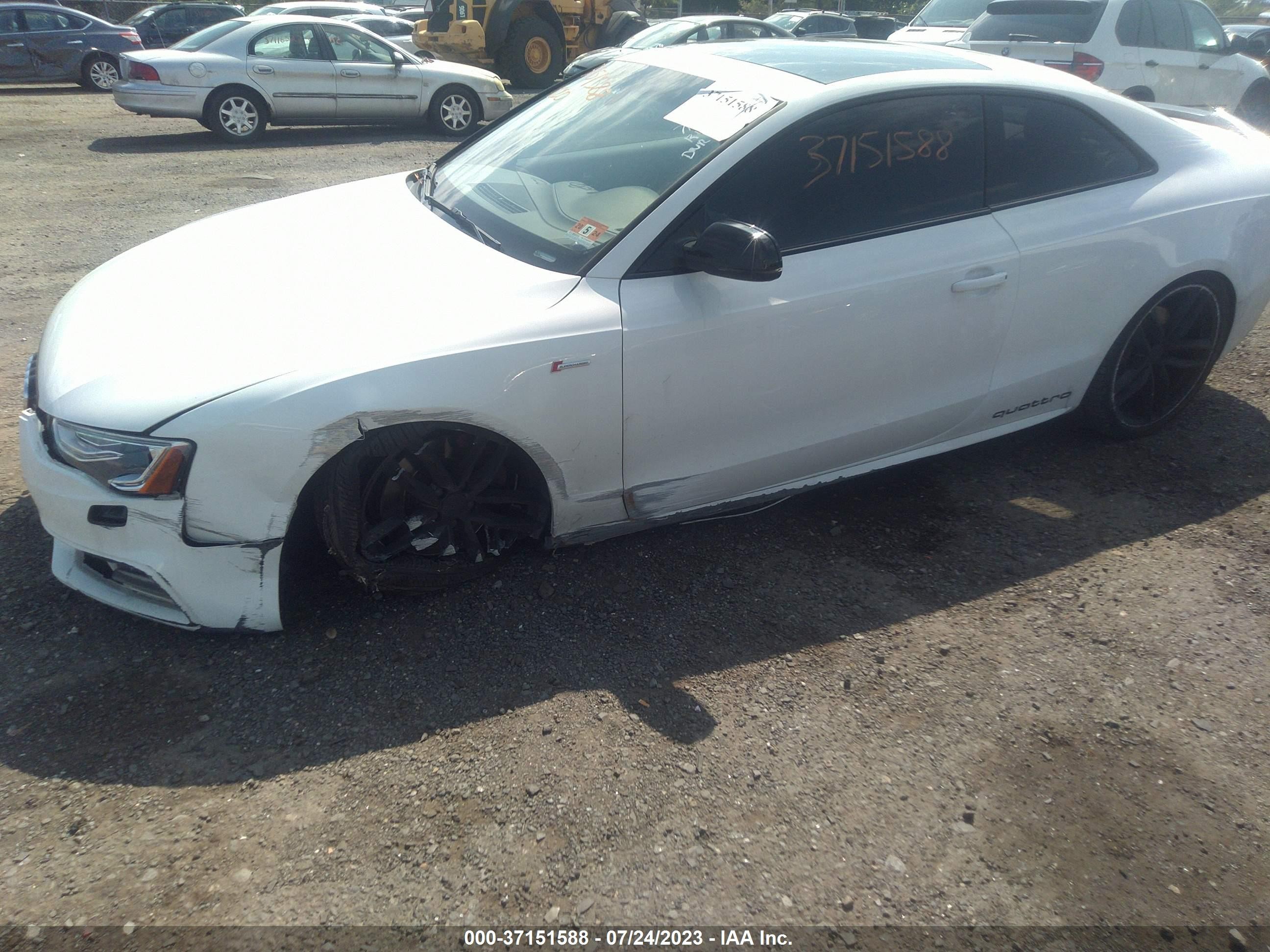 Photo 5 VIN: WAUC4AFR5GA028262 - AUDI S5 