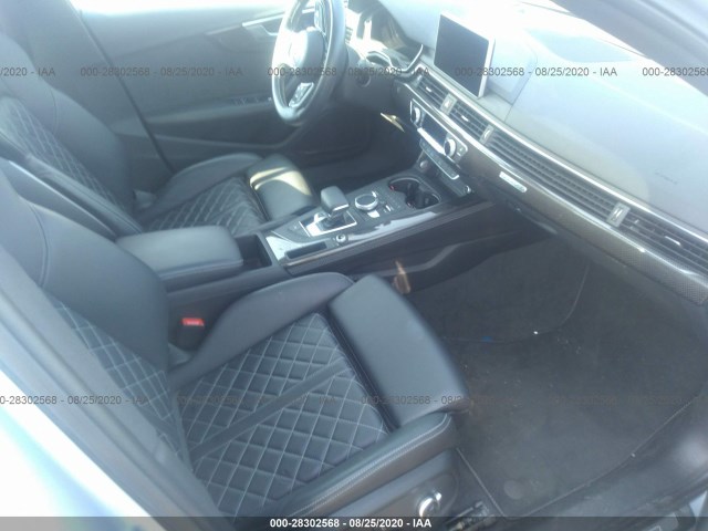 Photo 4 VIN: WAUC4BF42JA020959 - AUDI S4 