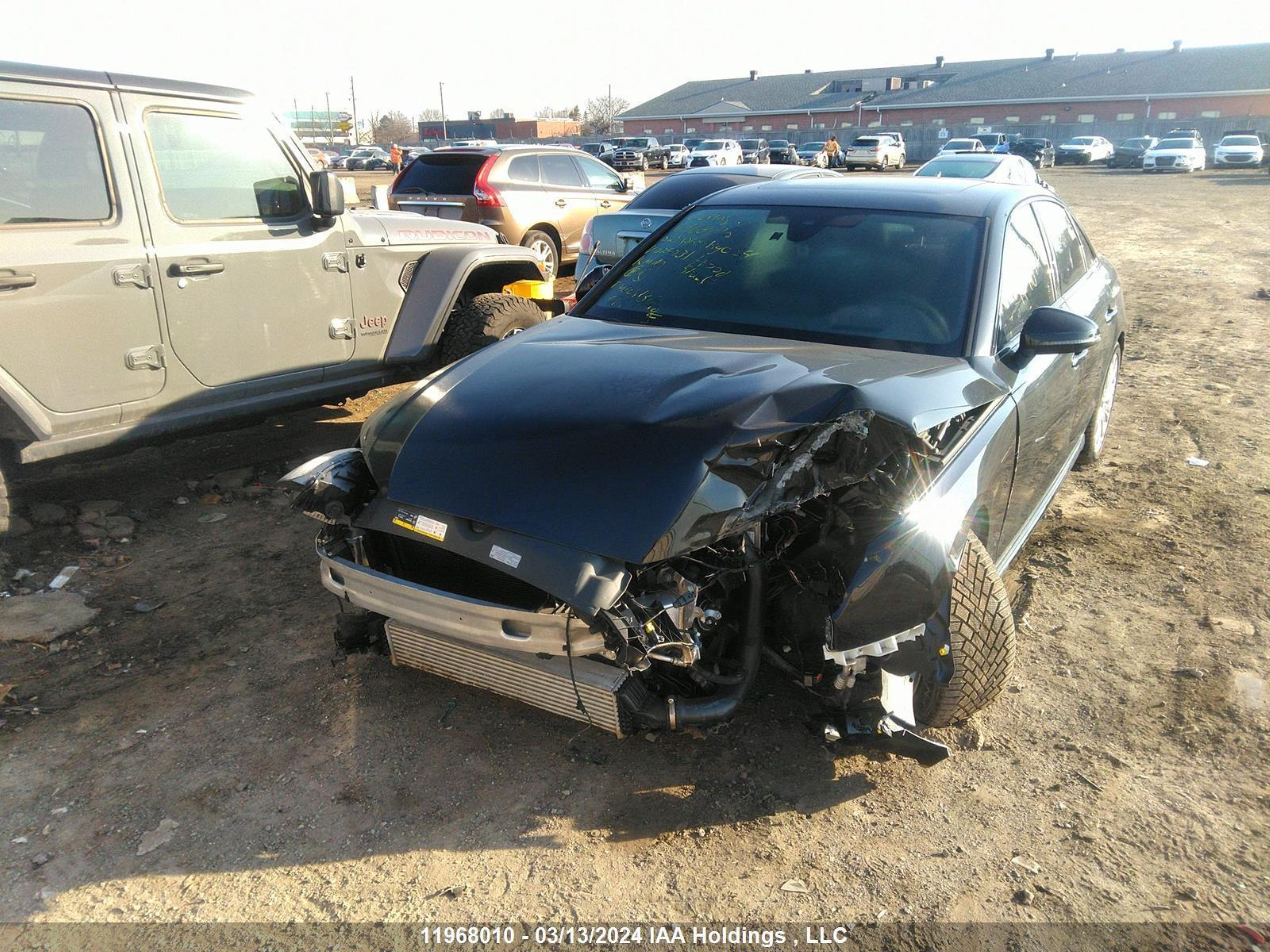 Photo 1 VIN: WAUC4BF4XPA024931 - AUDI S4 