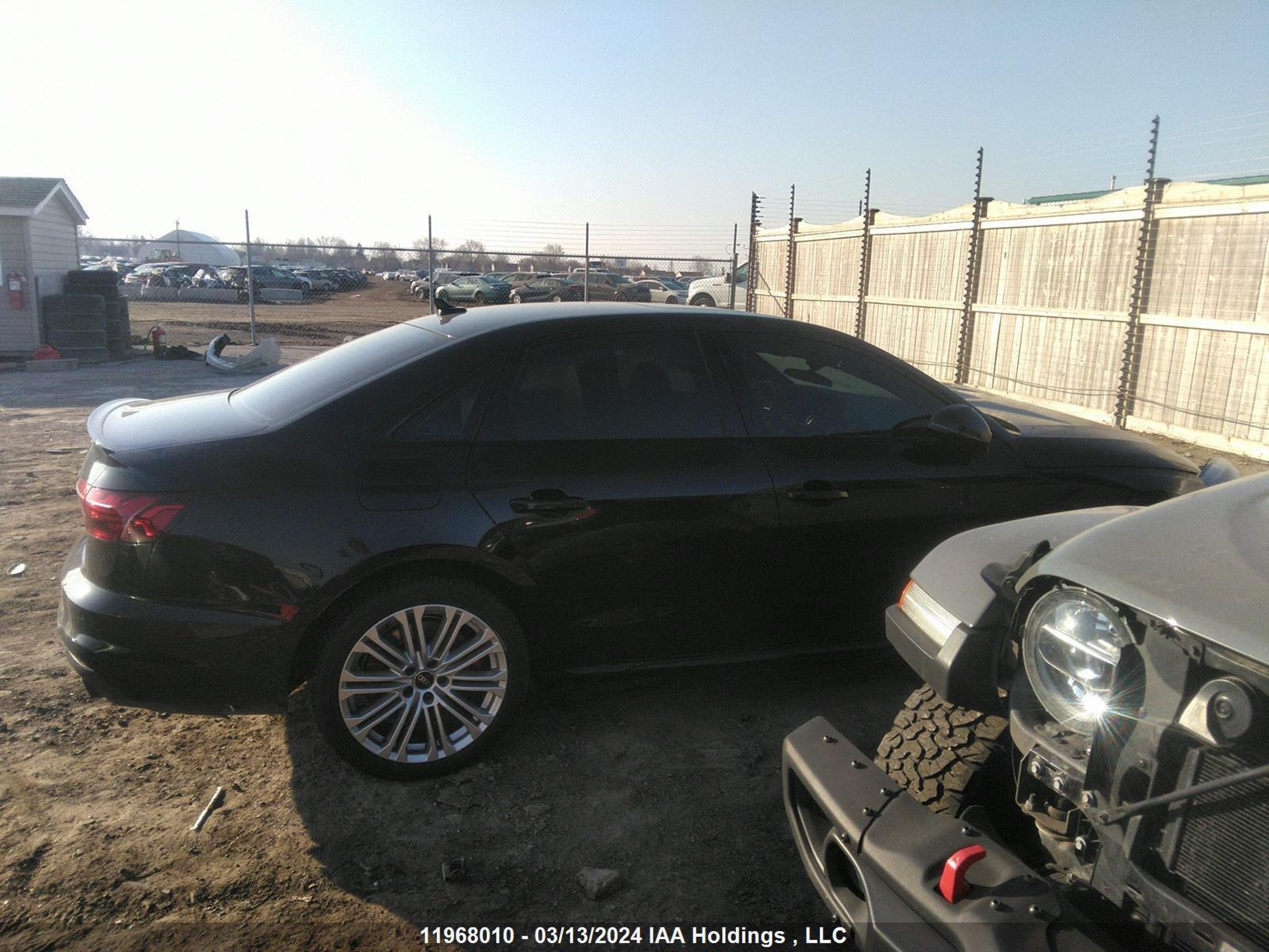 Photo 13 VIN: WAUC4BF4XPA024931 - AUDI S4 