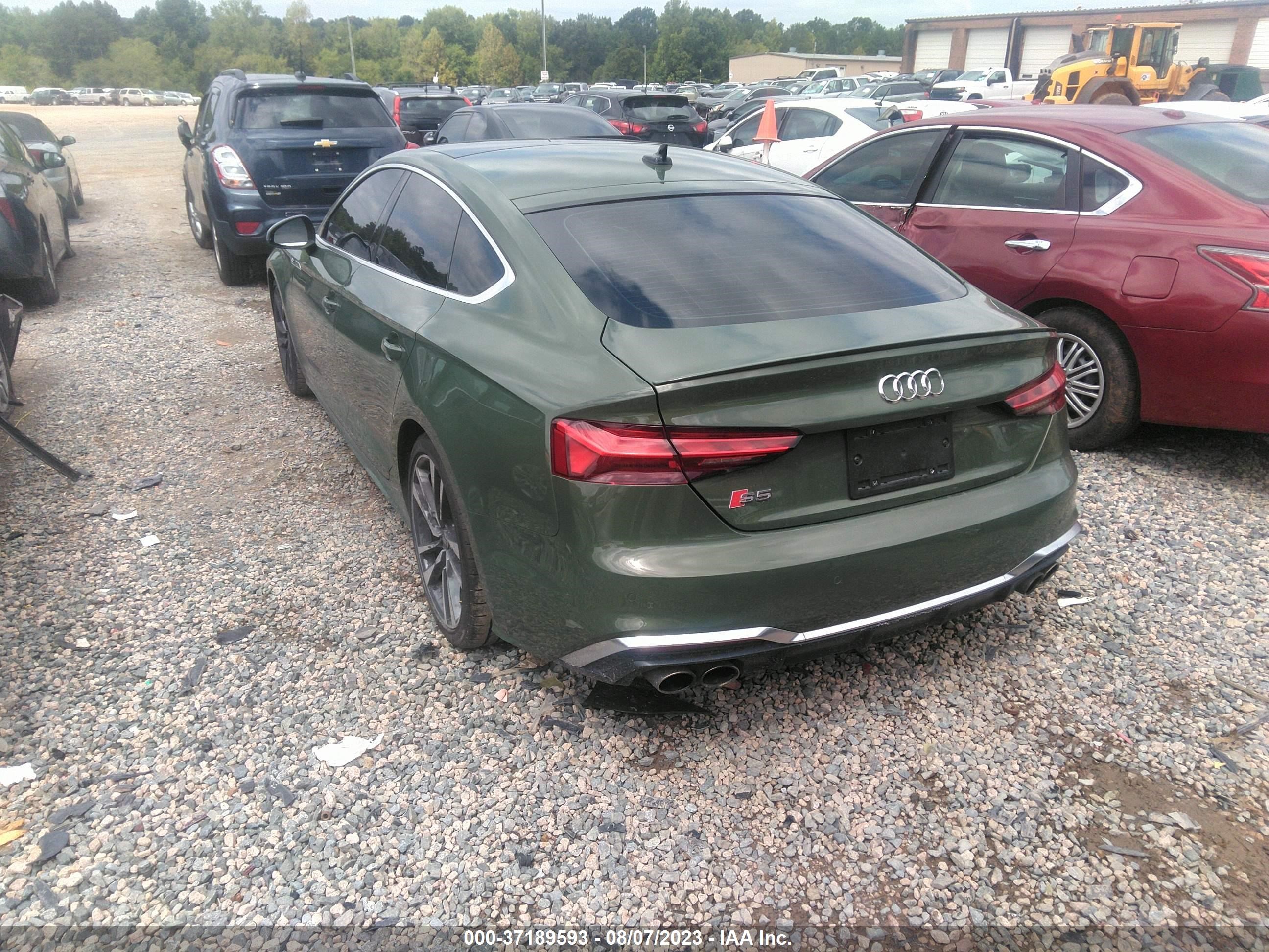 Photo 2 VIN: WAUC4CF50MA032563 - AUDI S5 