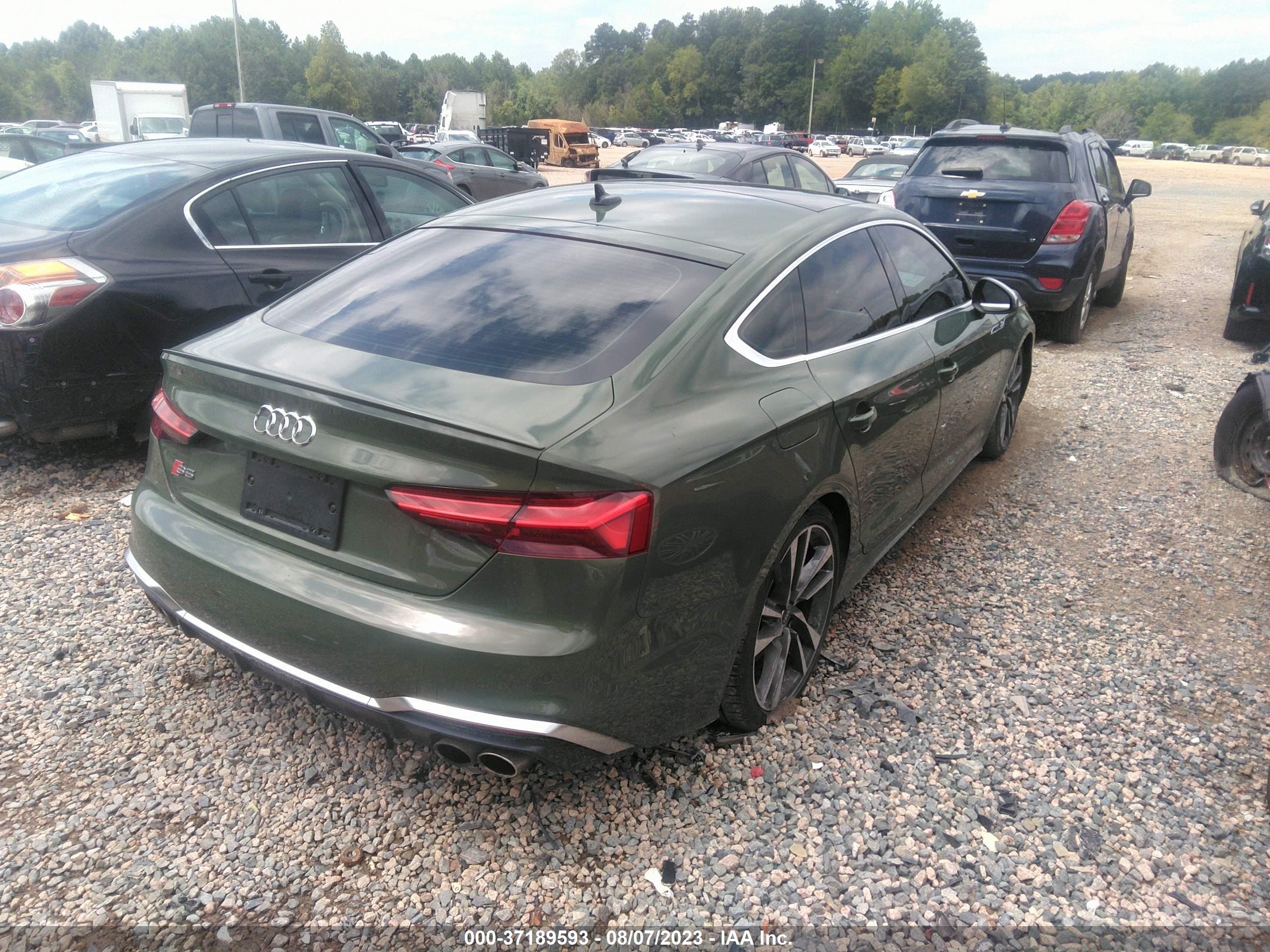 Photo 3 VIN: WAUC4CF50MA032563 - AUDI S5 