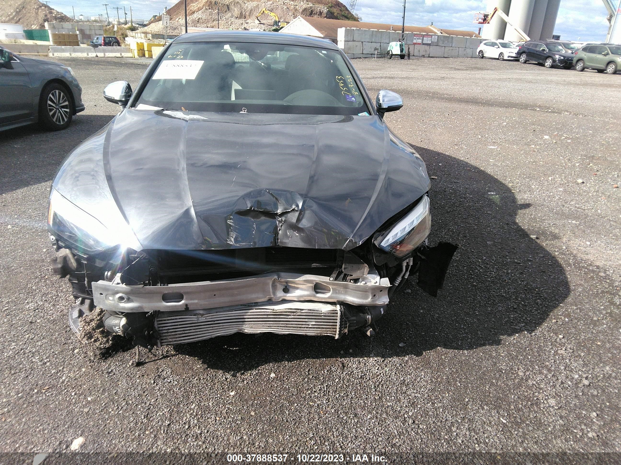 Photo 11 VIN: WAUC4CF52MA008815 - AUDI S5 