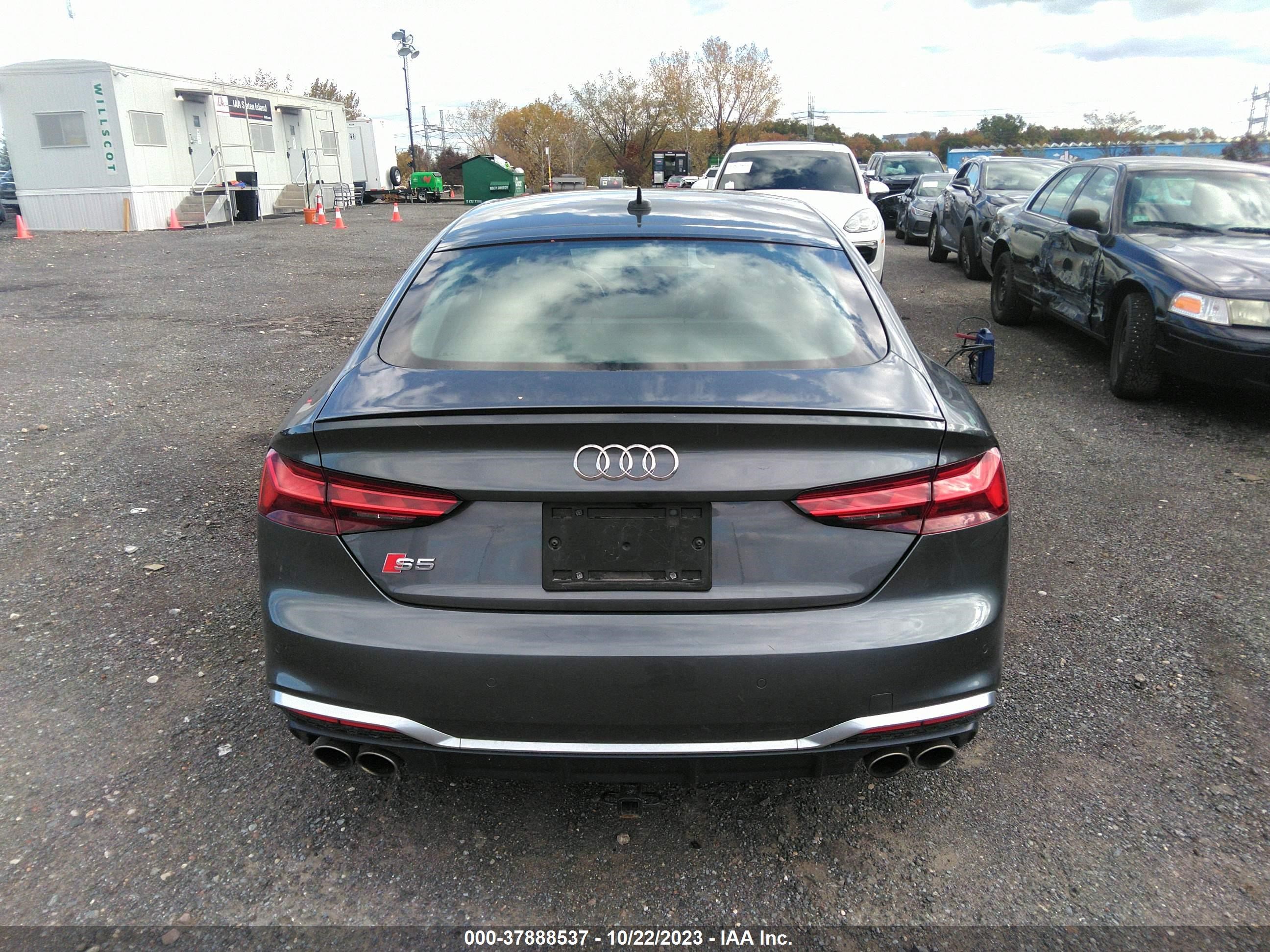 Photo 15 VIN: WAUC4CF52MA008815 - AUDI S5 