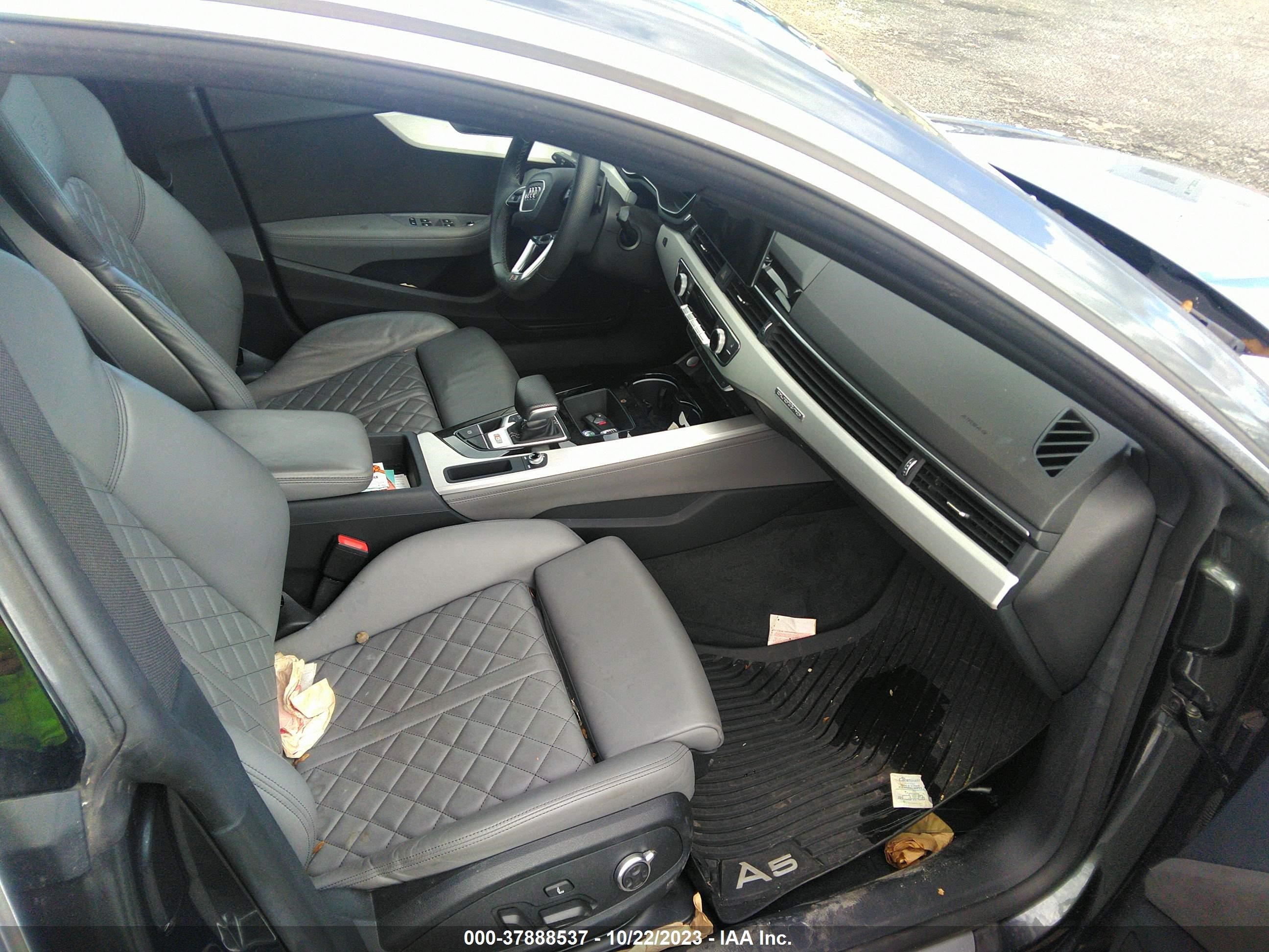 Photo 4 VIN: WAUC4CF52MA008815 - AUDI S5 