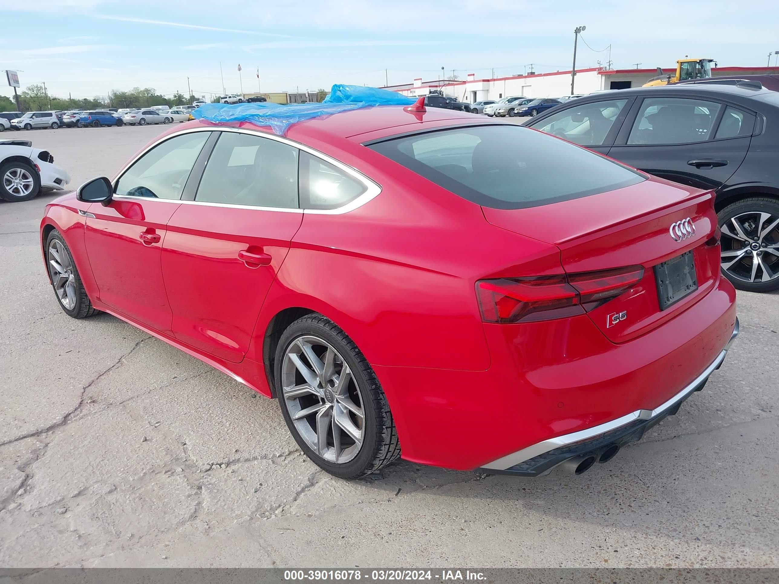 Photo 2 VIN: WAUC4CF54LA004697 - AUDI S5 