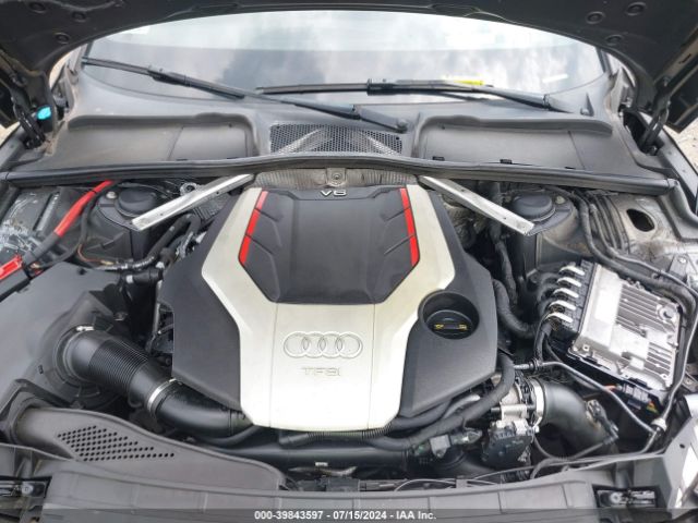 Photo 9 VIN: WAUC4CF56JA039318 - AUDI S5 