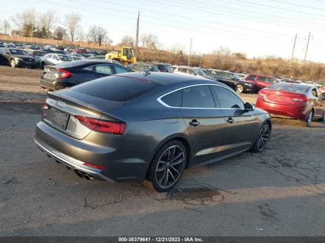 Photo 3 VIN: WAUC4CF56JA083755 - AUDI S5 