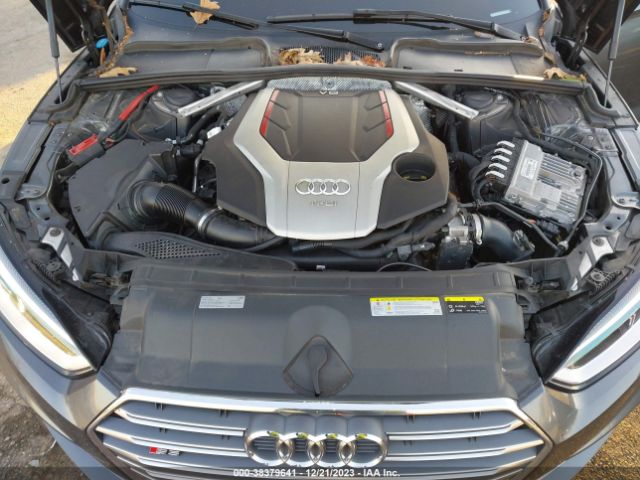 Photo 9 VIN: WAUC4CF56JA083755 - AUDI S5 