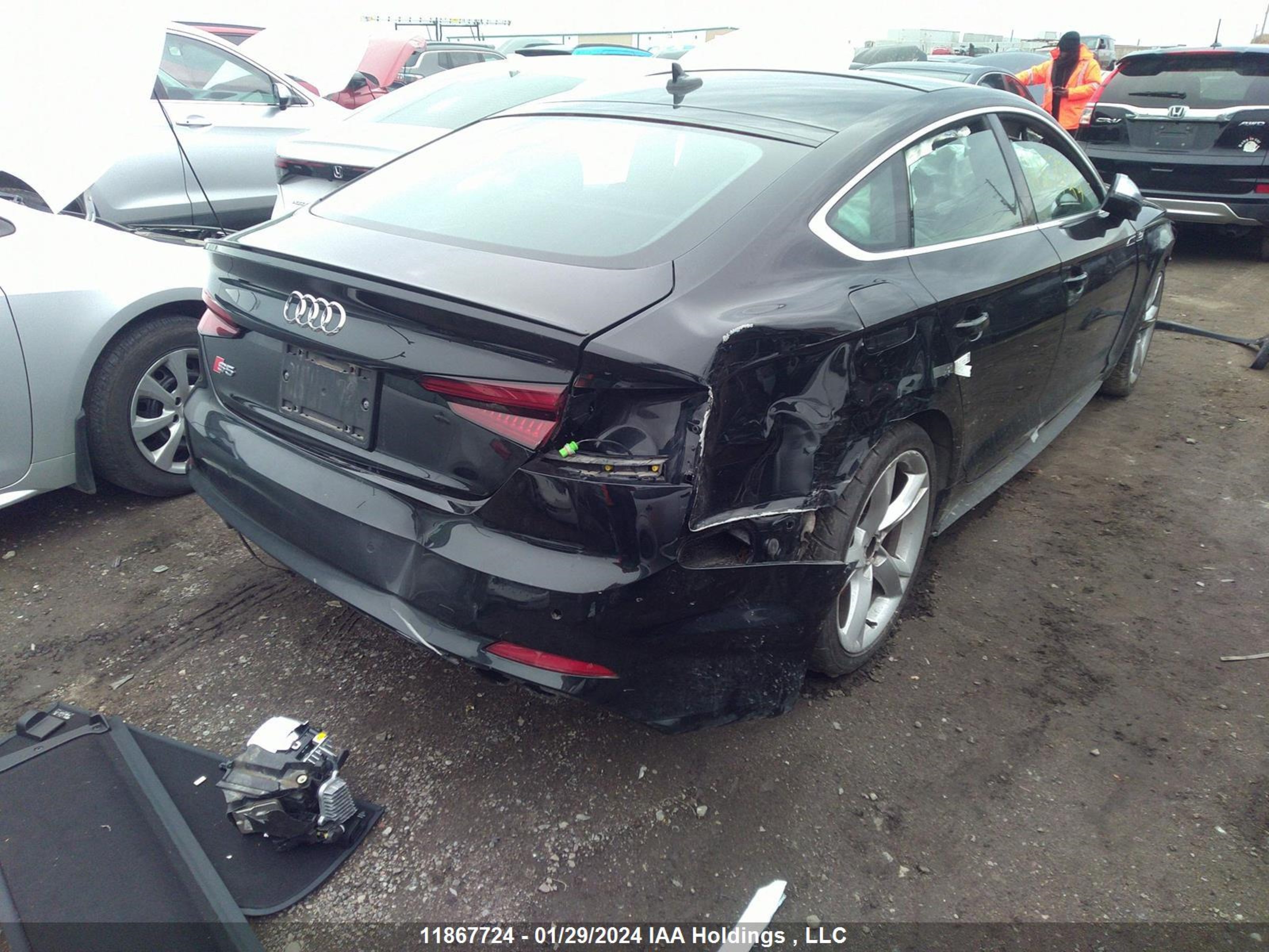 Photo 3 VIN: WAUC4CF57JA135376 - AUDI S5 