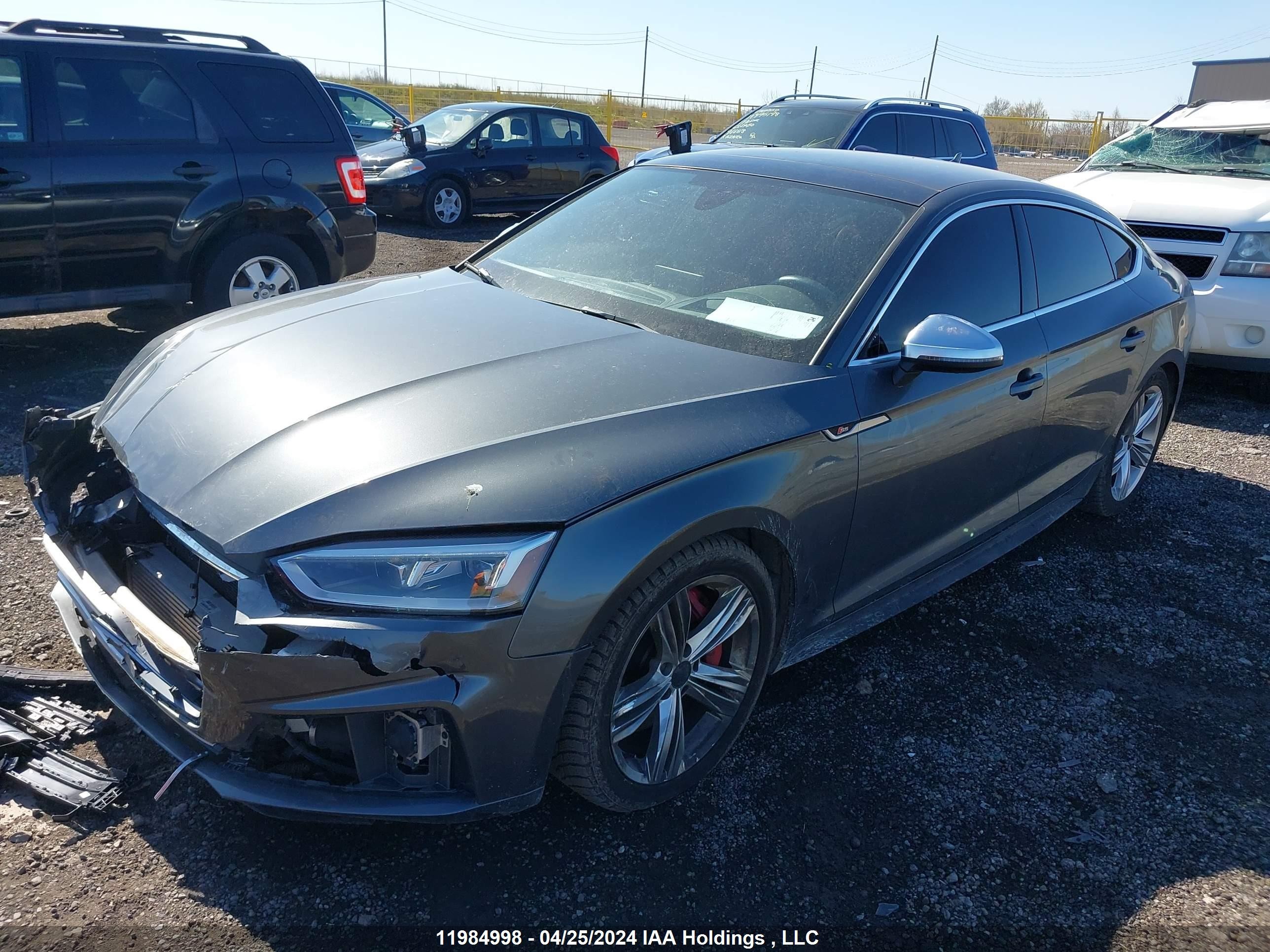 Photo 1 VIN: WAUC4CF58JA087970 - AUDI S5 