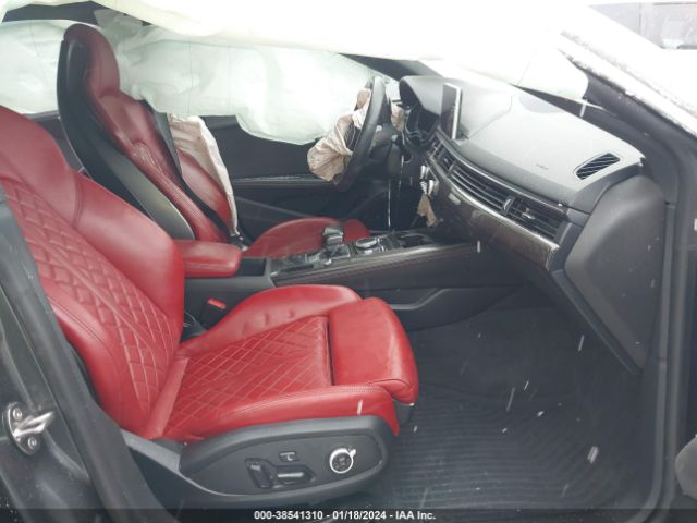 Photo 4 VIN: WAUC4CF59JA024571 - AUDI S5 