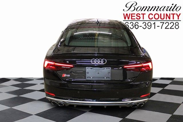 Photo 8 VIN: WAUC4CF5XJA069082 - AUDI S5 SPORTBACK 