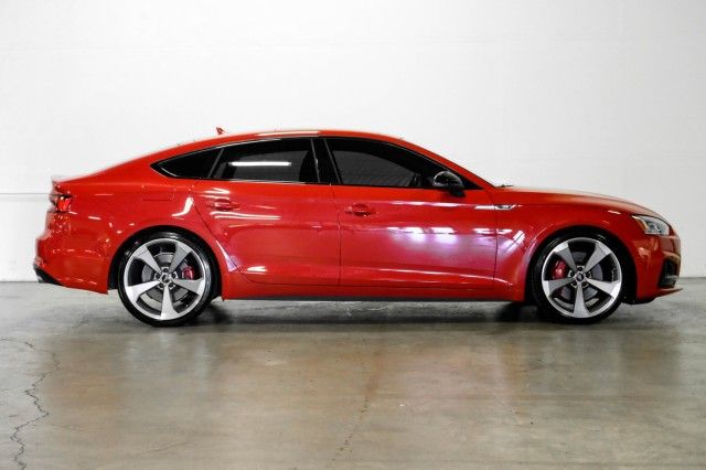 Photo 3 VIN: WAUC4DF50KA042965 - AUDI S5 