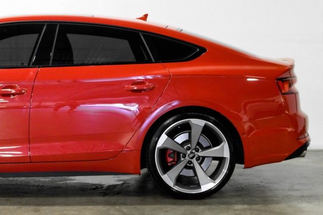 Photo 9 VIN: WAUC4DF50KA042965 - AUDI S5 