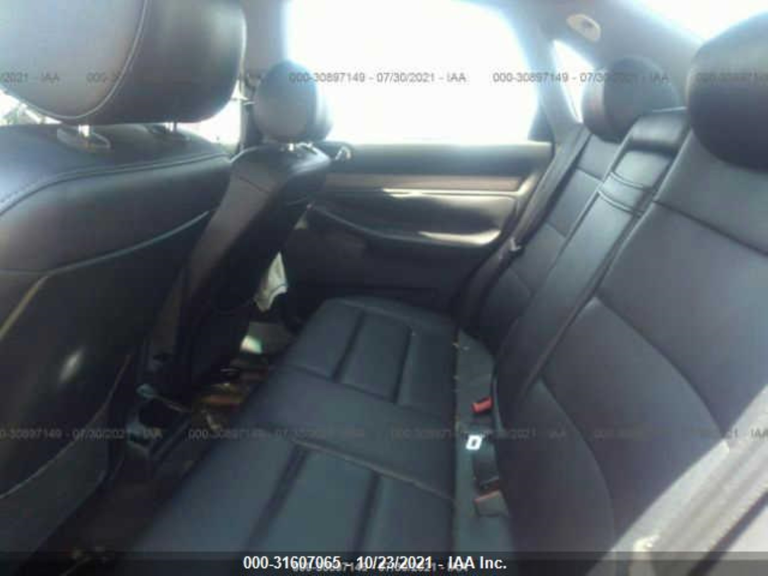 Photo 7 VIN: WAUCB28D1WA093153 - AUDI A4 