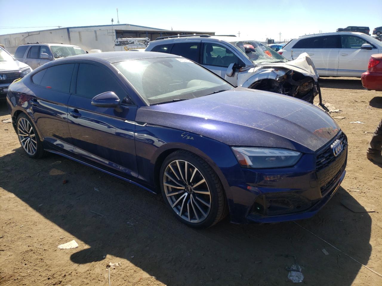 Photo 3 VIN: WAUCBCF50NA016628 - AUDI A5 