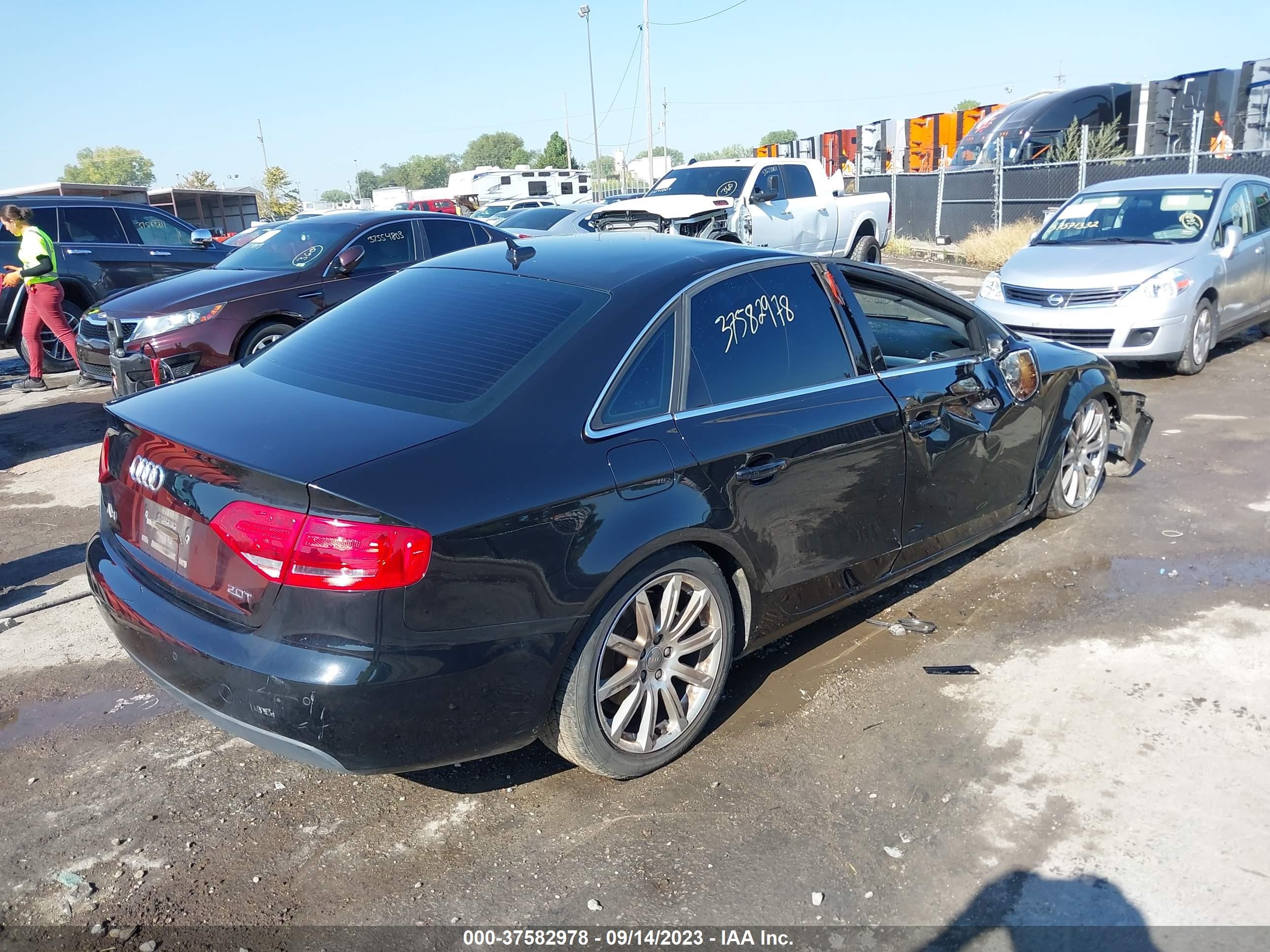 Photo 3 VIN: WAUCF78K89N041063 - AUDI A4 