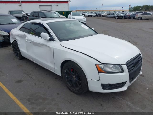 Photo 0 VIN: WAUCFAFR2BA012555 - AUDI A5 