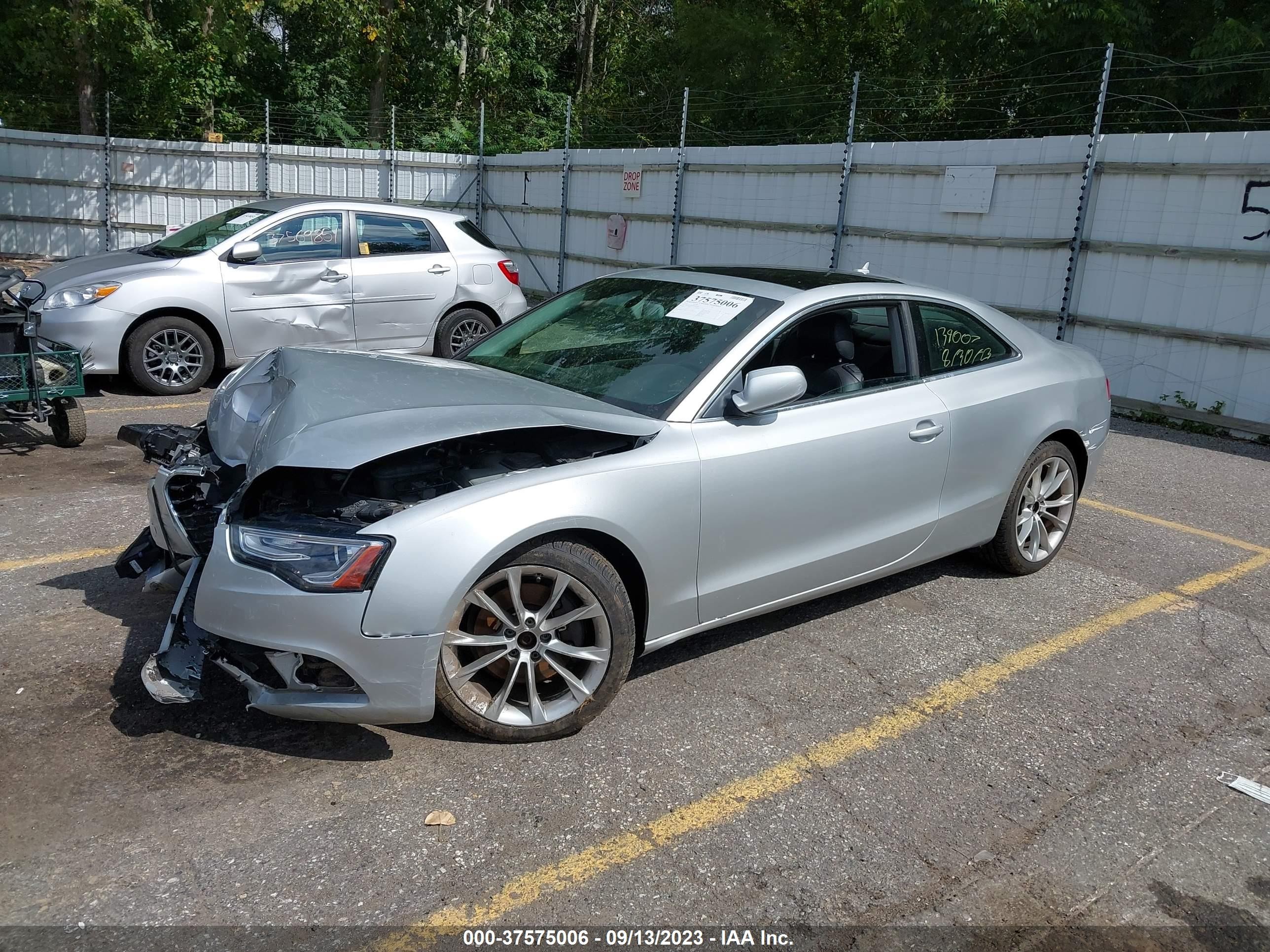 Photo 1 VIN: WAUCFAFR3DA060407 - AUDI A5 