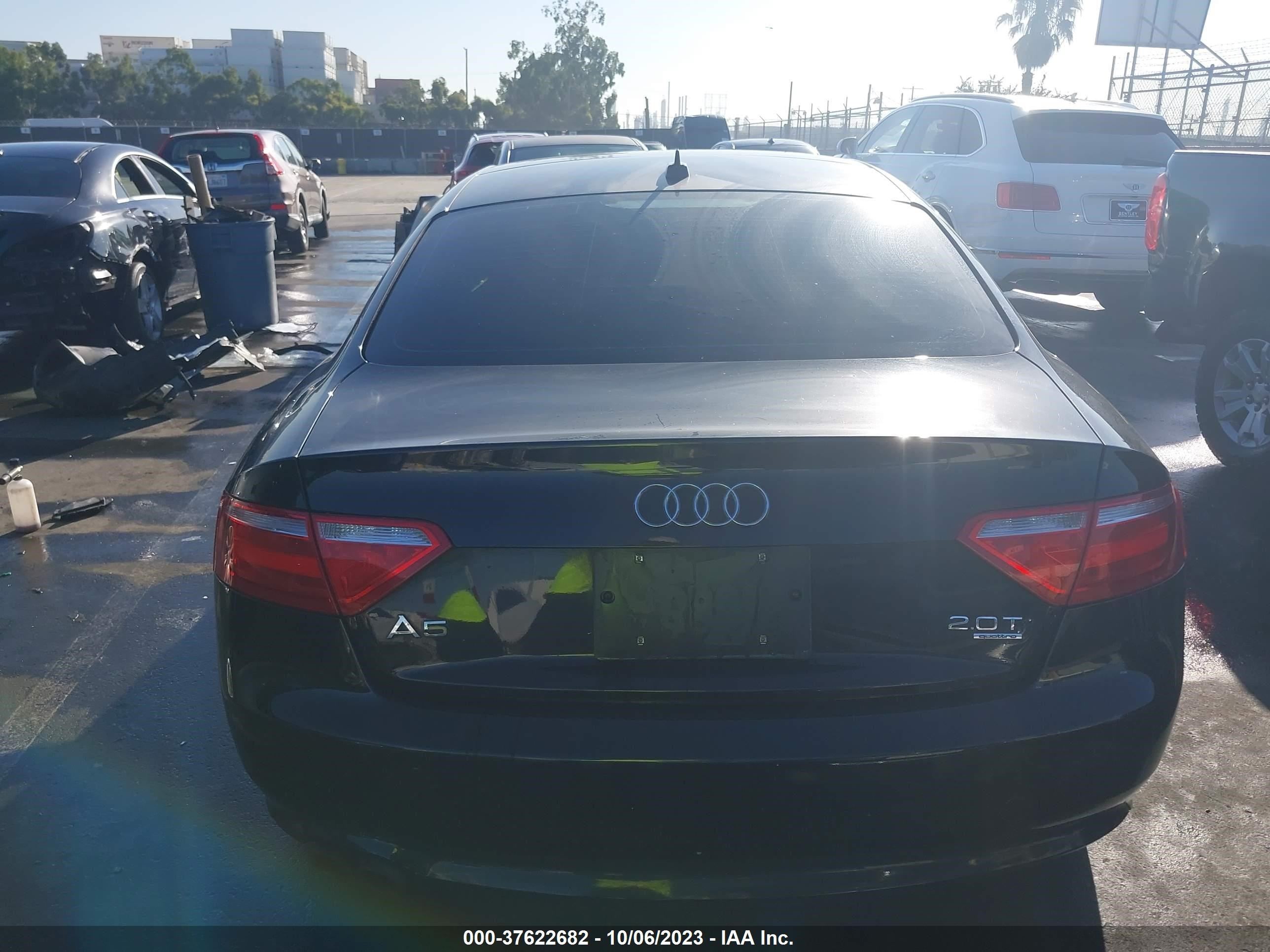 Photo 16 VIN: WAUCFAFR4CA018133 - AUDI A5 