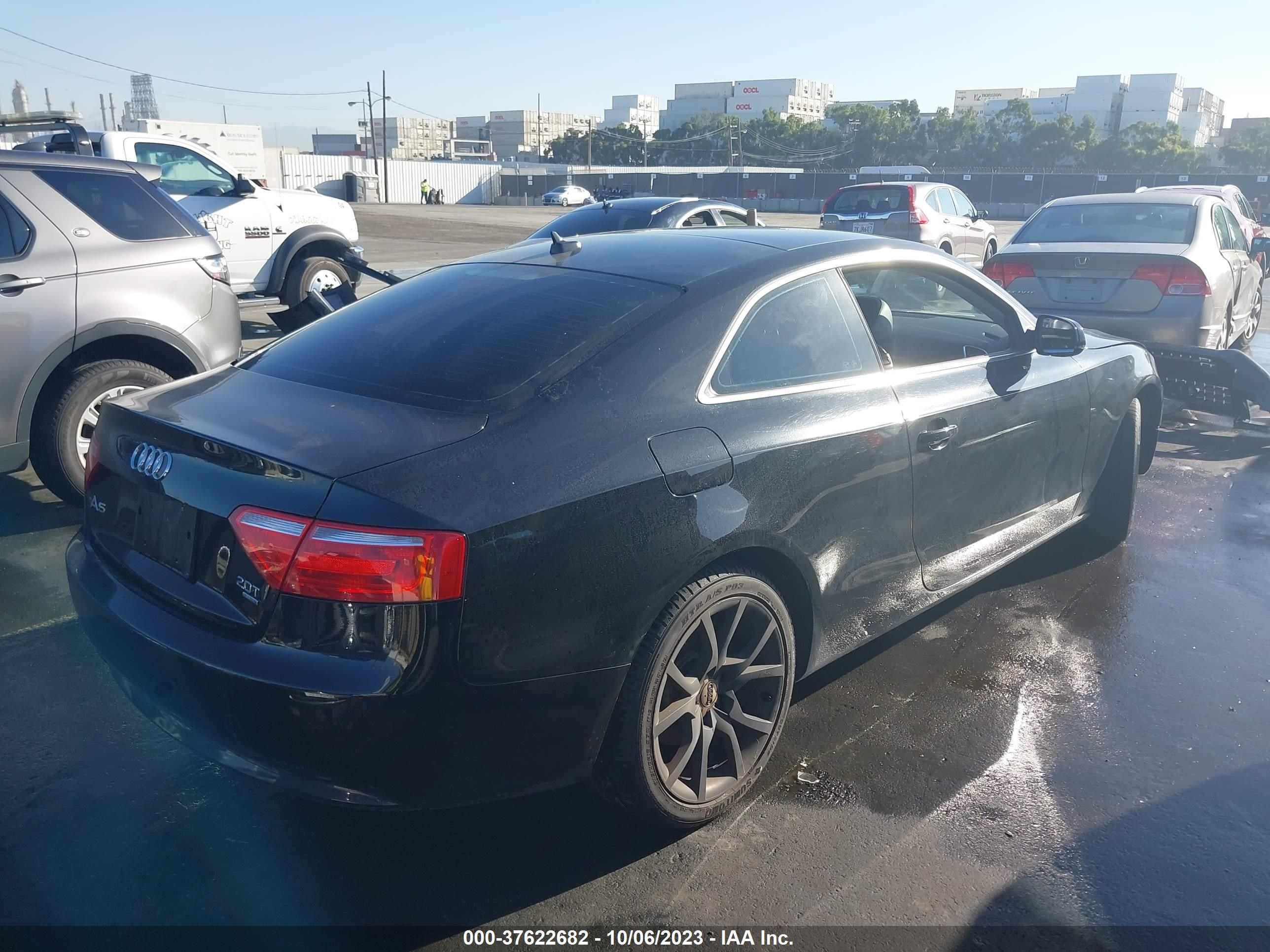 Photo 3 VIN: WAUCFAFR4CA018133 - AUDI A5 