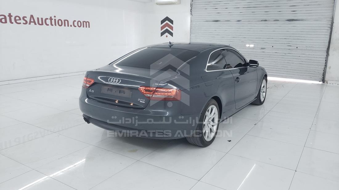 Photo 7 VIN: WAUCFB8T4AA029824 - AUDI A5 