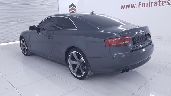 Photo 6 VIN: WAUCFB8TXBA040327 - AUDI A5 