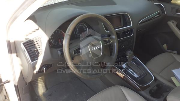 Photo 12 VIN: WAUCFC8R2CA026305 - AUDI Q5 