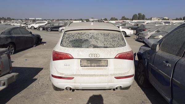 Photo 8 VIN: WAUCFC8R2CA026305 - AUDI Q5 