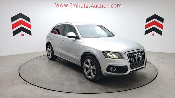 Photo 15 VIN: WAUCFC8R5BA055151 - AUDI Q5 