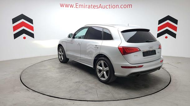 Photo 9 VIN: WAUCFC8R5BA055151 - AUDI Q5 