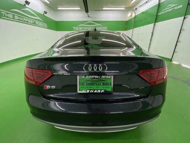 Photo 3 VIN: WAUCGAFR2FA030783 - AUDI S5 