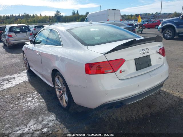 Photo 2 VIN: WAUCGAFR8FA011235 - AUDI S5 