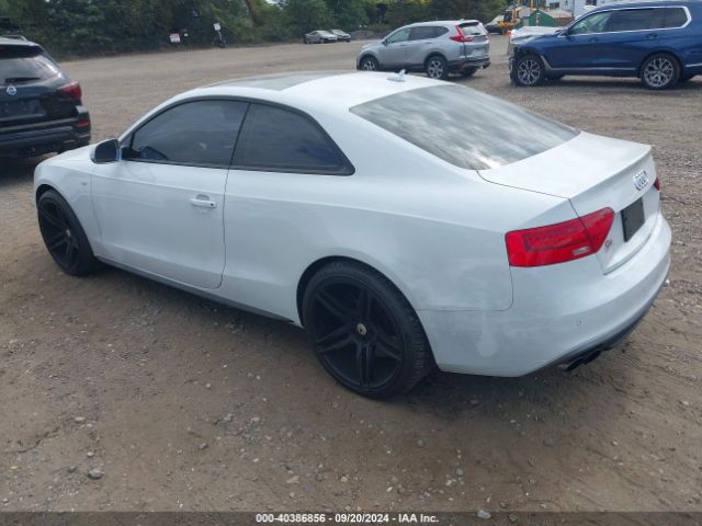 Photo 2 VIN: WAUCGAFR8FA055106 - AUDI S5 