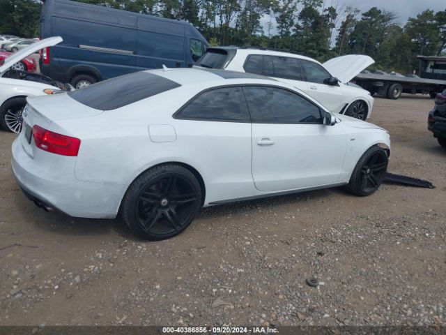 Photo 3 VIN: WAUCGAFR8FA055106 - AUDI S5 