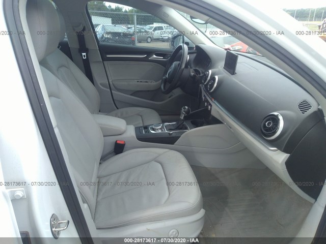 Photo 4 VIN: WAUCJGFF1F1061775 - AUDI A3 