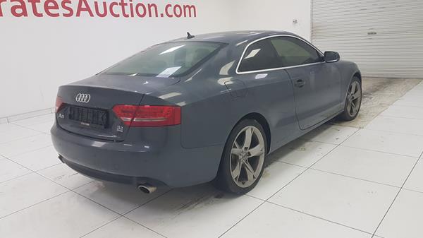 Photo 8 VIN: WAUCKB8T2CA001826 - AUDI A5 