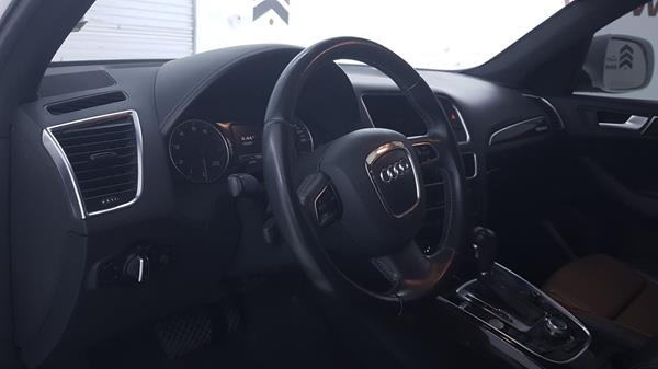 Photo 11 VIN: WAUCKC8R0BA008511 - AUDI Q5 