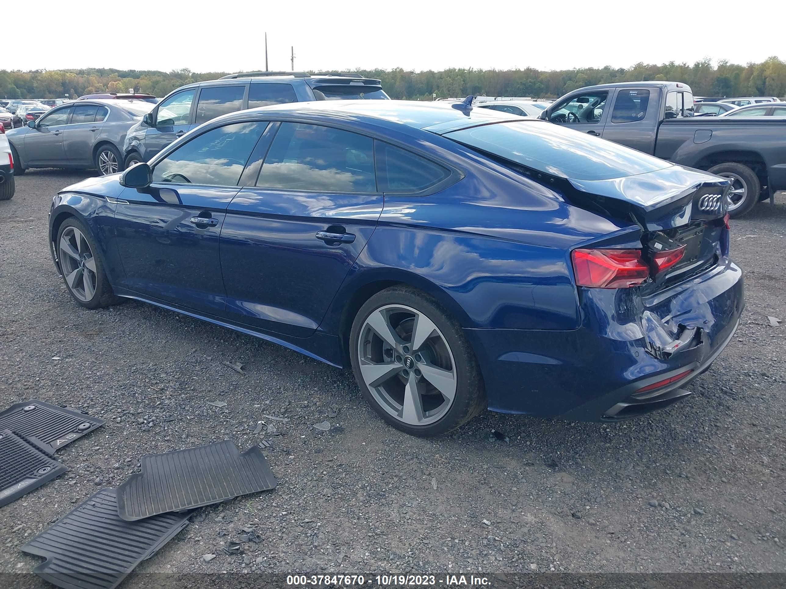 Photo 2 VIN: WAUCNCF5XLA002434 - AUDI A5 