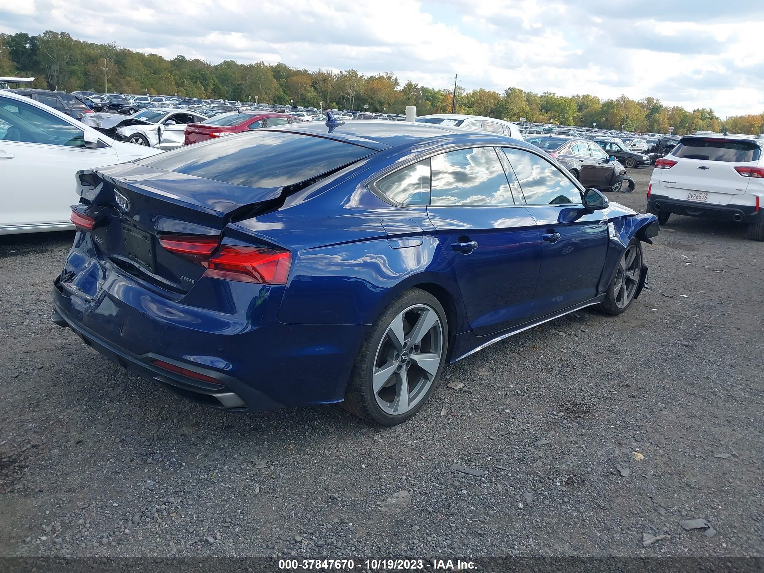 Photo 3 VIN: WAUCNCF5XLA002434 - AUDI A5 