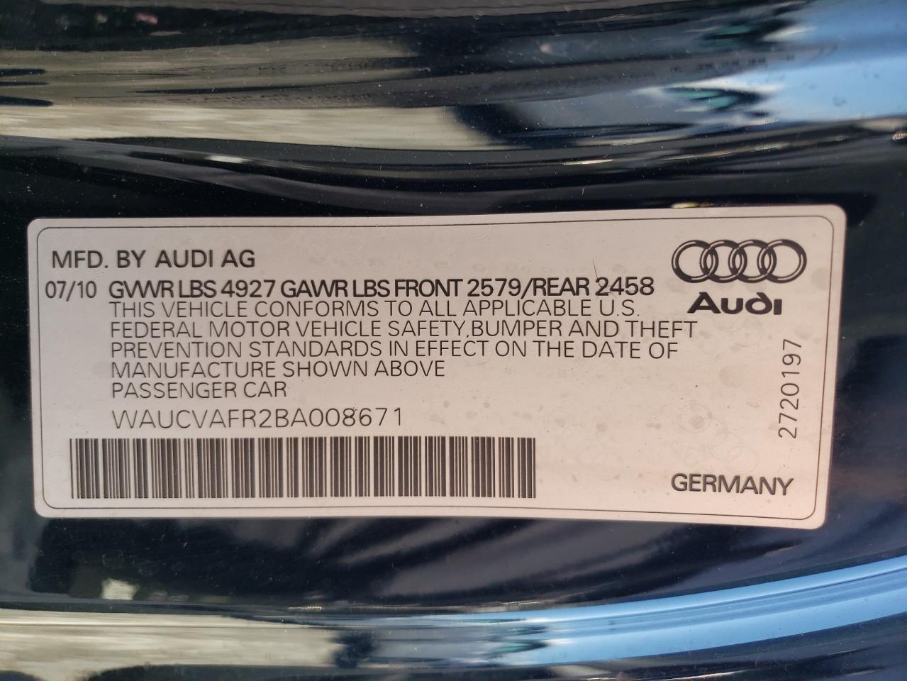 Photo 11 VIN: WAUCVAFR2BA008671 - AUDI RS5 