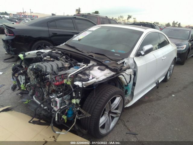 Photo 1 VIN: WAUCVAFR6BA003053 - AUDI S5 