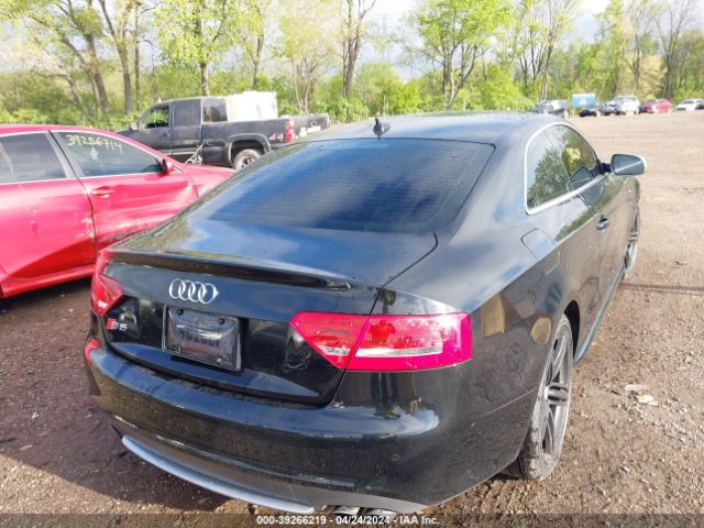 Photo 3 VIN: WAUCVAFR9CA001136 - AUDI S5 