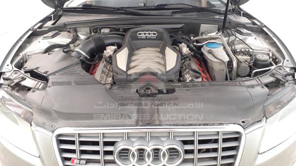 Photo 32 VIN: WAUCVB8T5BA082603 - AUDI S5 