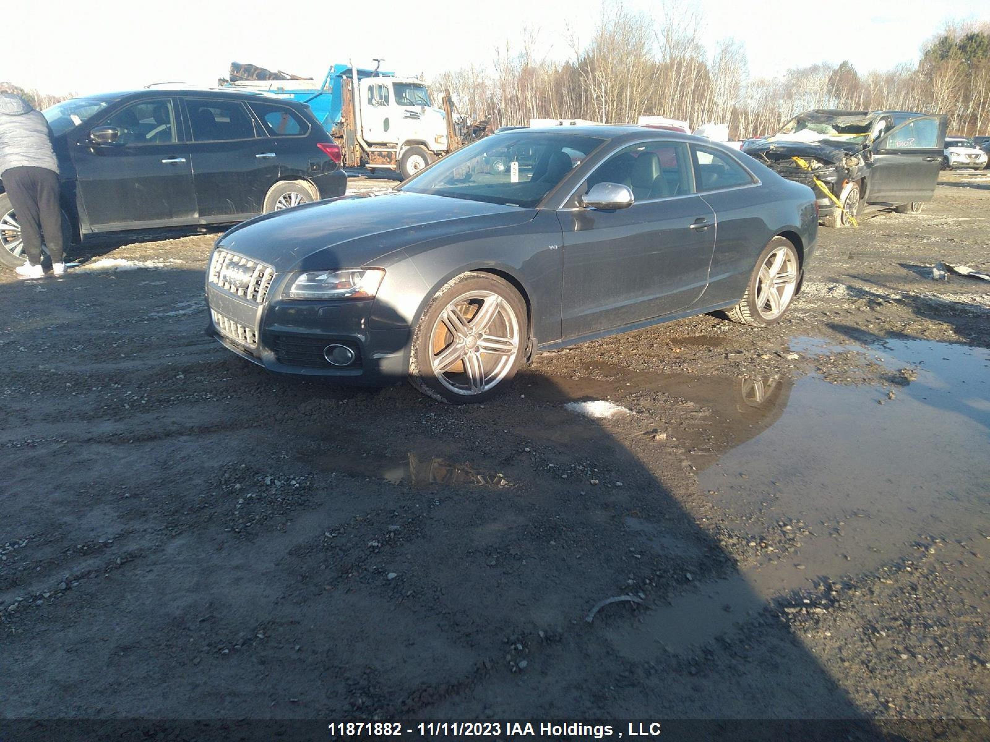 Photo 1 VIN: WAUCVBFR7AA035885 - AUDI S5 